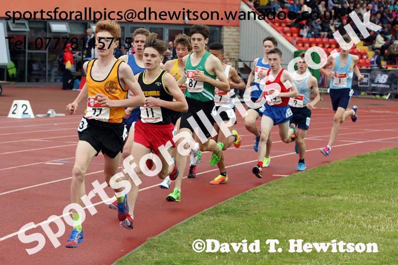 Junior boys 1500 metres, English Schools Track and Field. Photo: David T. Hewitson/Sports for All Pics